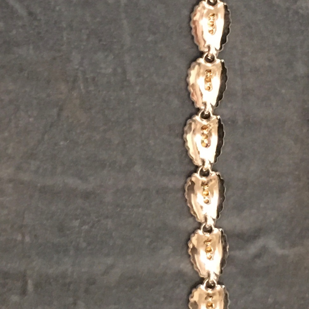 ✨Extremely rare vintage B.S.K. fuchsia necklace ✨ - Picture 3 of 7